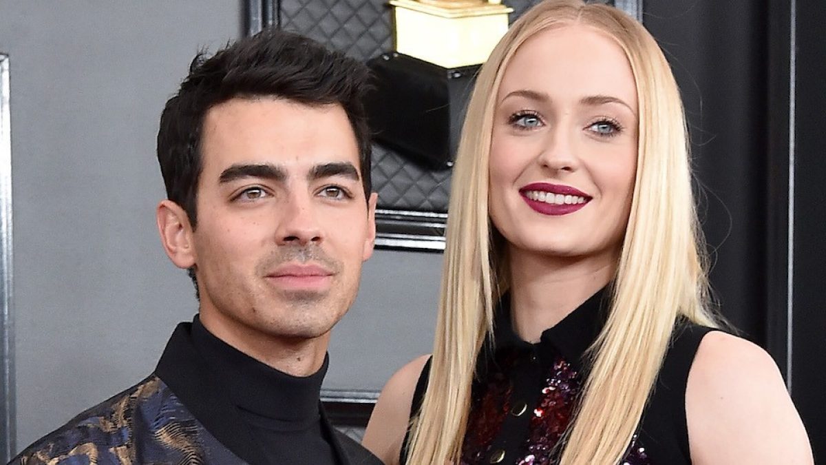 Sophie Turner and Joe Jonas spill their couple secrets in TikTok challenge