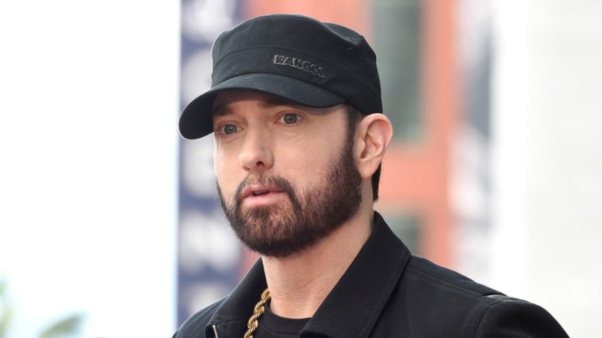 Eminem is the latest celeb to feed hospital workers