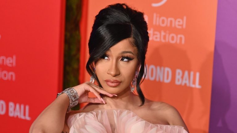 Cardi B Calls Haters 'cry Babies' After Being Named Billboard's Woman ...