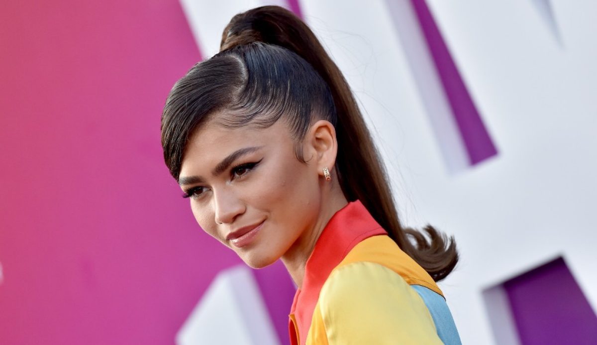 Zendaya wants everyone to know she was on a basketball team with LeBron