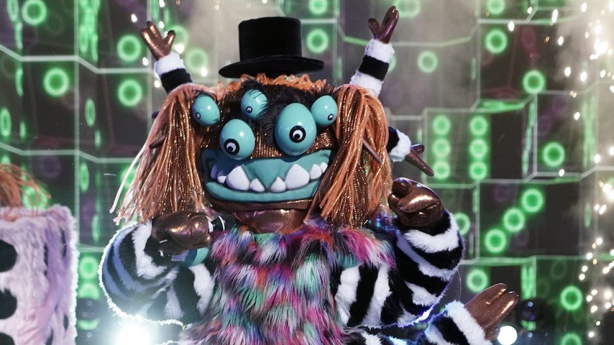 ‘The Masked Singer’ unveils a beloved 1990s TV dad